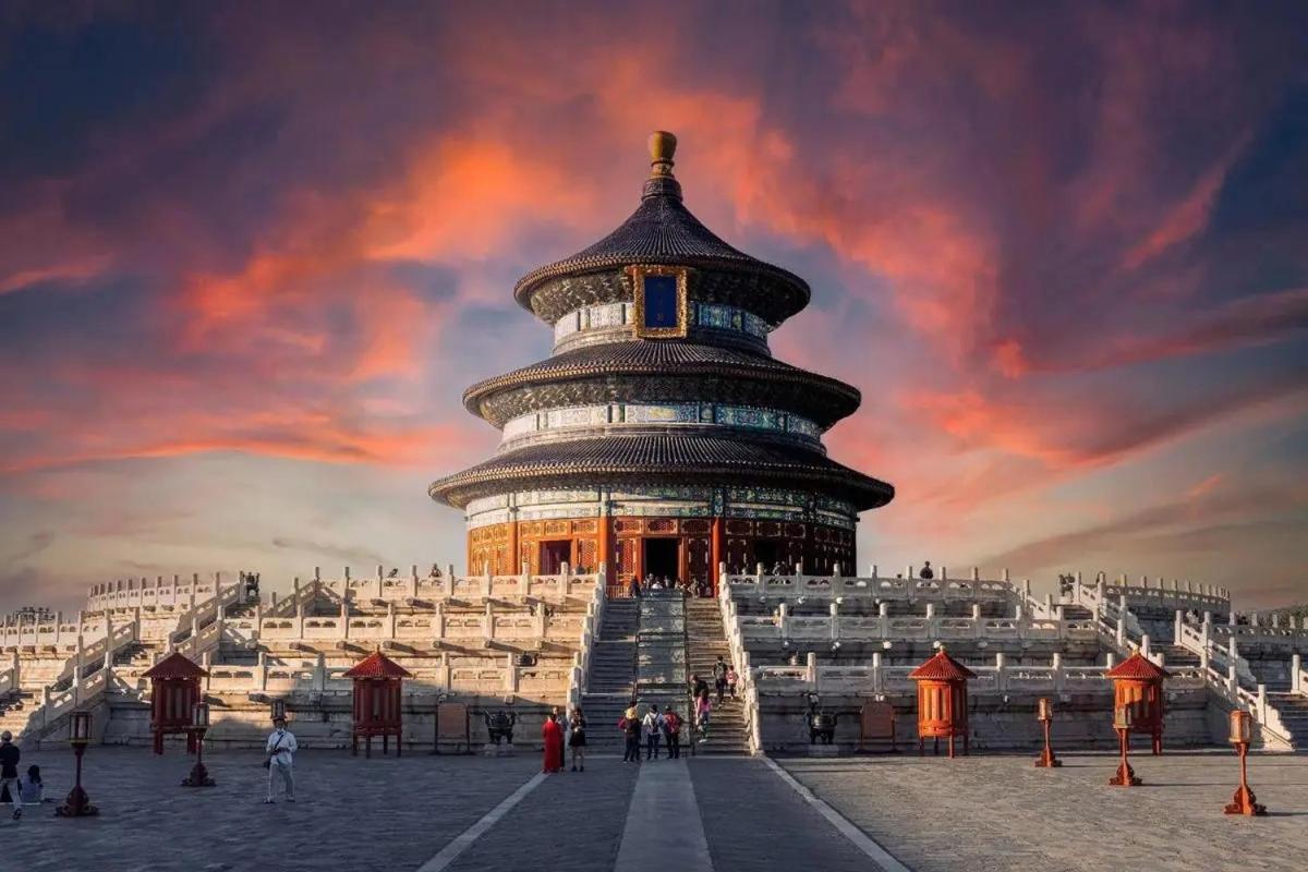 Beijing Tangfu Nanluoguxiang Wang Fu Jing Forbidden City Snack Street Hotel,1 Stop Walking To Airport Express,3 Stop To Tiananmen&Free Laundry Dry Service &Professional Free Tour Ticket Service With English Speaking Staff Exterior photo