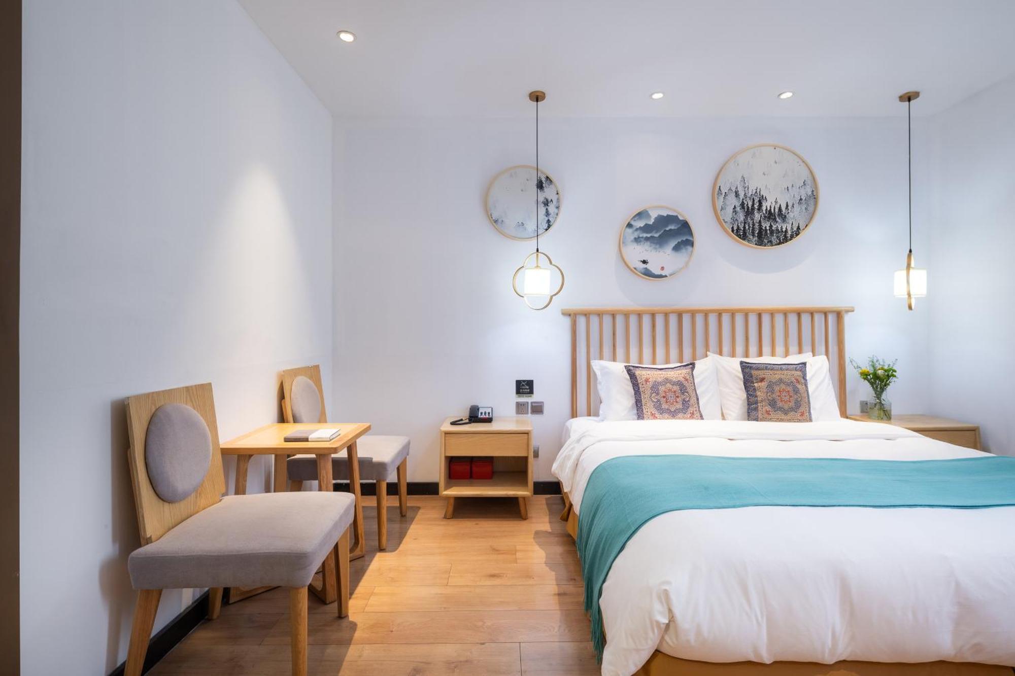 Beijing Tangfu Nanluoguxiang Wang Fu Jing Forbidden City Snack Street Hotel,1 Stop Walking To Airport Express,3 Stop To Tiananmen&Free Laundry Dry Service &Professional Free Tour Ticket Service With English Speaking Staff Exterior photo