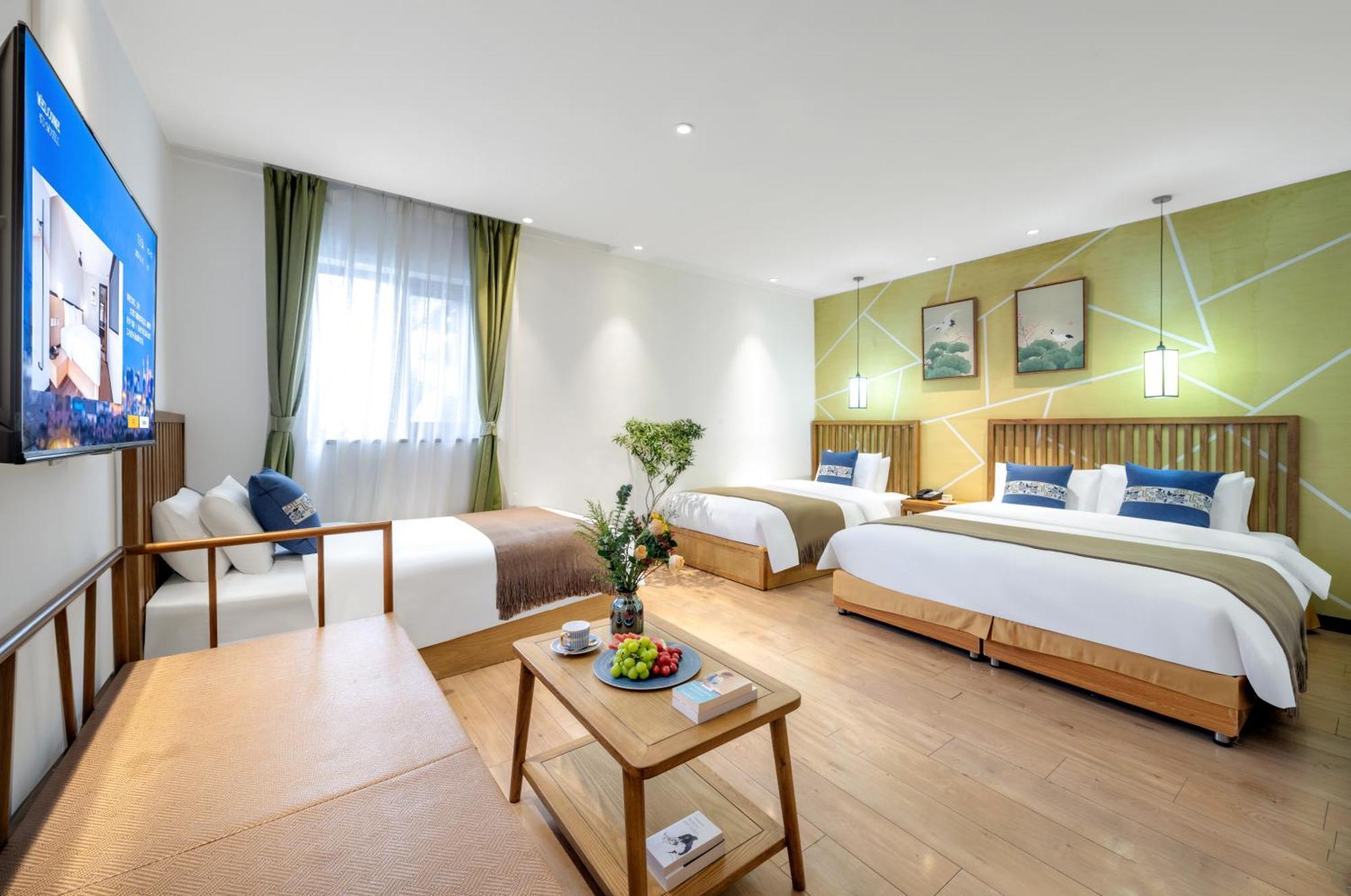 Beijing Tangfu Nanluoguxiang Wang Fu Jing Forbidden City Snack Street Hotel,1 Stop Walking To Airport Express,3 Stop To Tiananmen&Free Laundry Dry Service &Professional Free Tour Ticket Service With English Speaking Staff Exterior photo